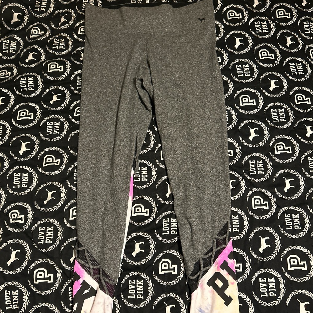 VS Pink Tie Dye Set Size Large - Picture 2 of 2